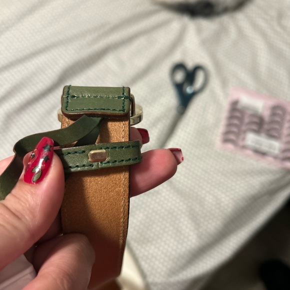 Green Gucci belt - Picture 6 of 6